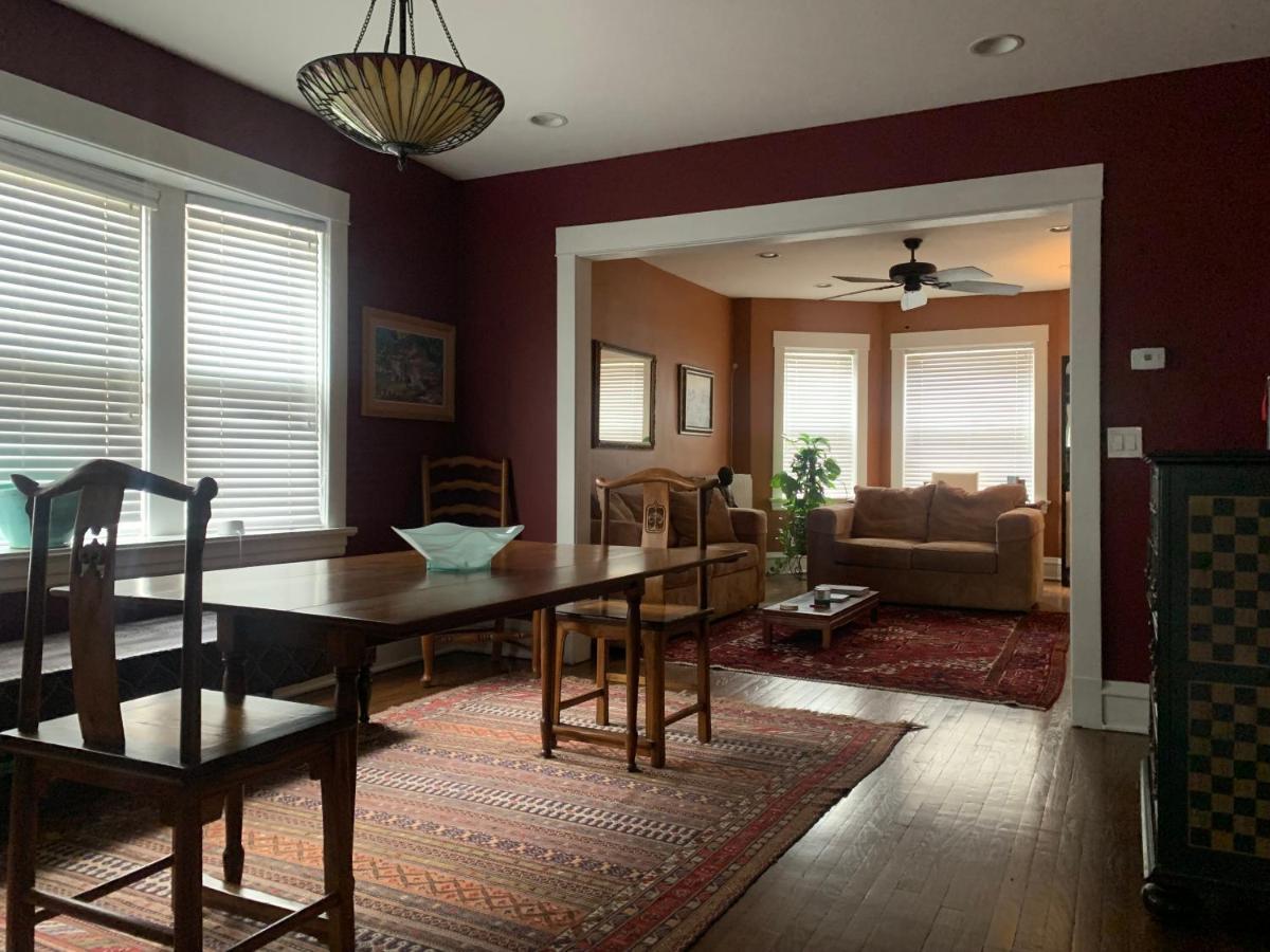 Oak Park Beauties - Tree Lined Streets - Walkable Apartman Kültér fotó